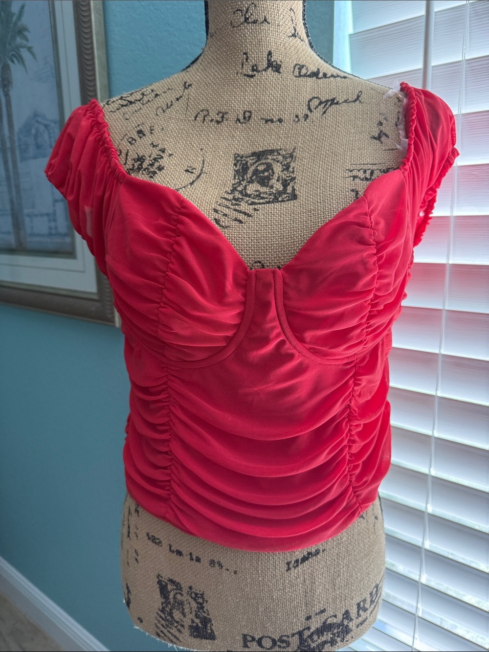 Sweetheart neckline stylist shirt by just Polly